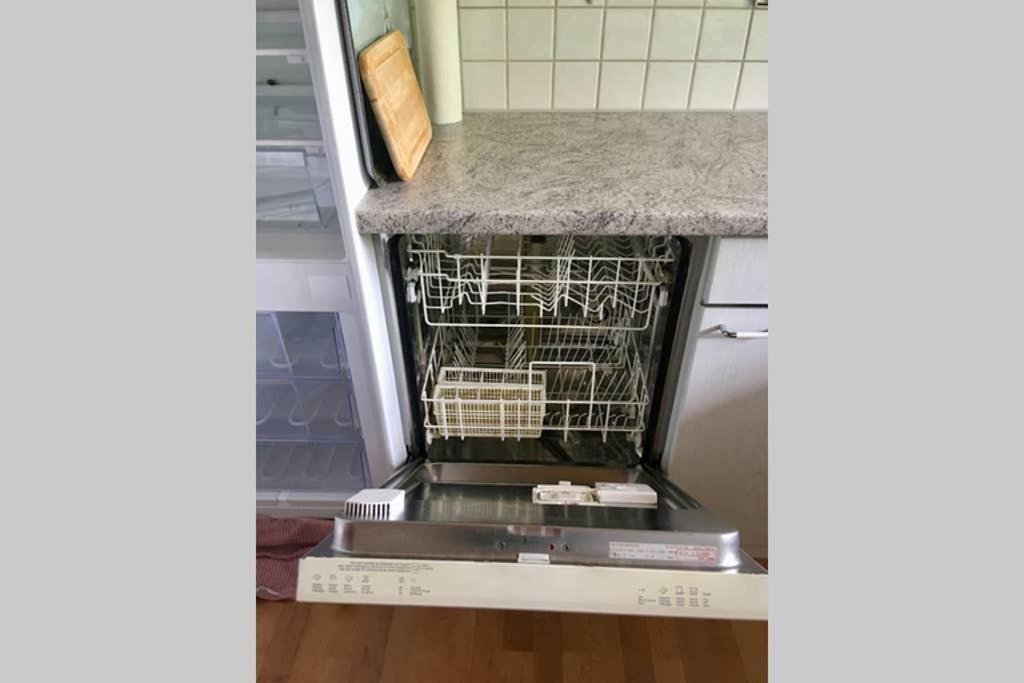 Ferienwohnung Uf Z'Enisch Klosters Exteriör bild