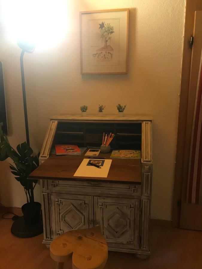 Ferienwohnung Uf Z'Enisch Klosters Exteriör bild